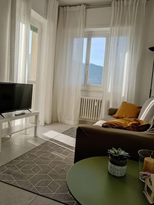 Appartamento Casa Alice Omegna Esterno foto